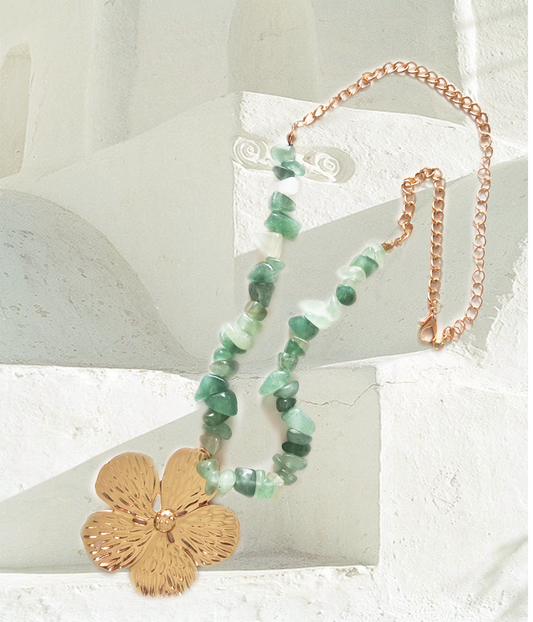 Flower Green Stone Necklace